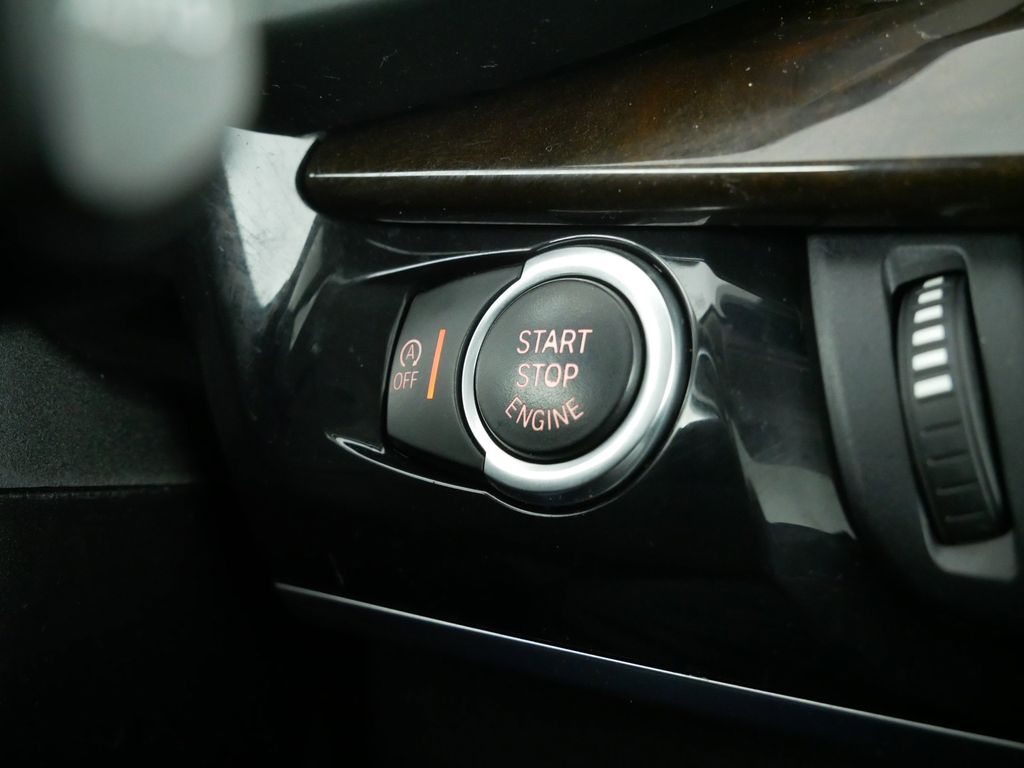 Thumbnail: 2015 BMW X5 - 50