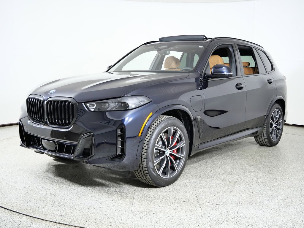 Thumbnail: 2026 BMW X5 - 1