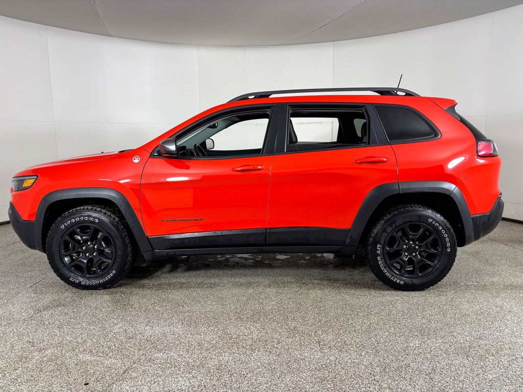 Thumbnail: 2021 Jeep Cherokee - 6