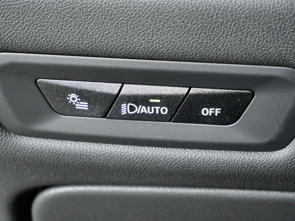 Thumbnail: 2026 BMW X5 - 40