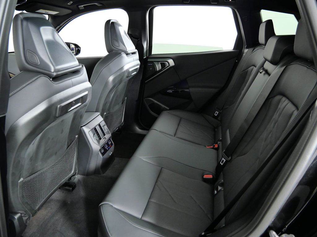 Thumbnail: 2026 BMW X3 - 31