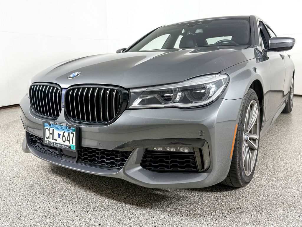Thumbnail: 2019 BMW 7 Series - 5