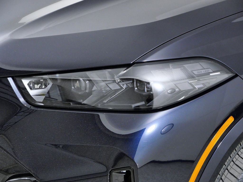 Thumbnail: 2026 BMW X5 - 3