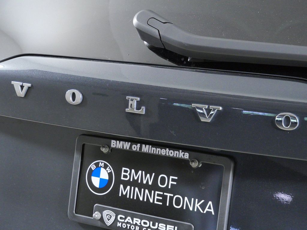 Thumbnail: 2021 Volvo XC90 - 12
