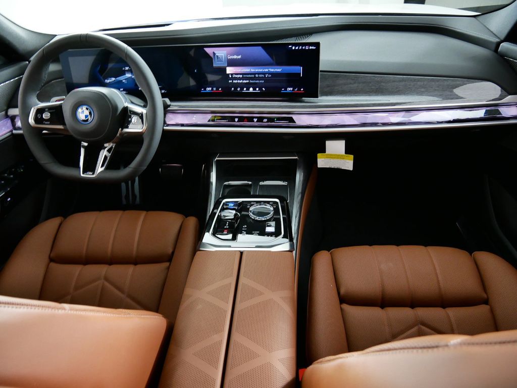 Thumbnail: 2024 BMW i7 - 6