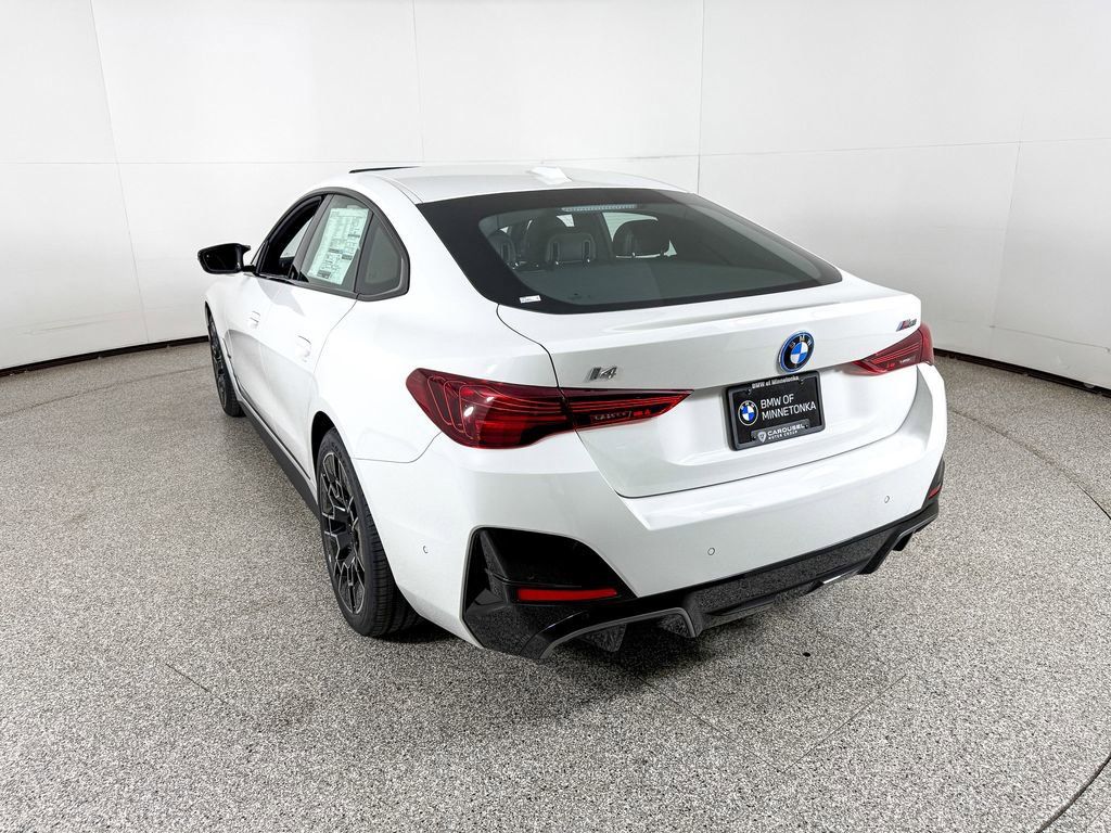 Thumbnail: 2025 BMW i4 - 14