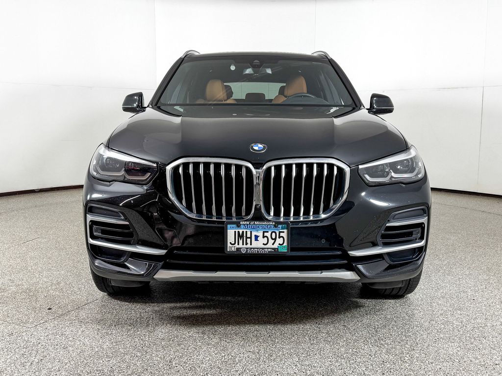Thumbnail: 2023 BMW X5 - 3