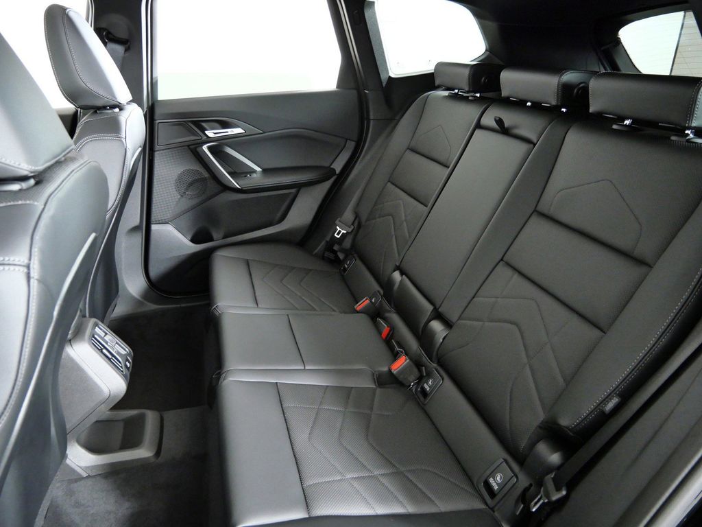 Thumbnail: 2026 BMW X1 - 30