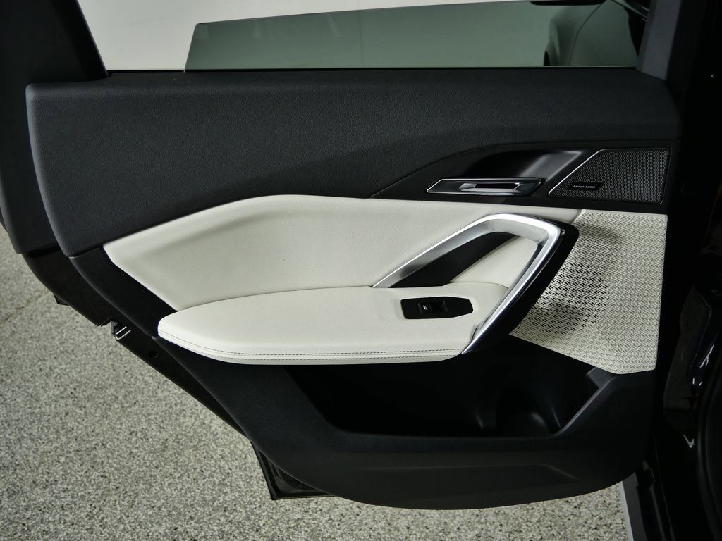 Thumbnail: 2026 BMW X1 - 30