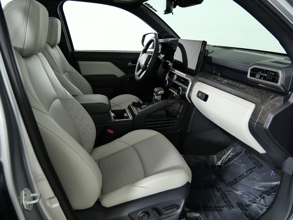 Thumbnail: 2025 Toyota Tacoma - 21