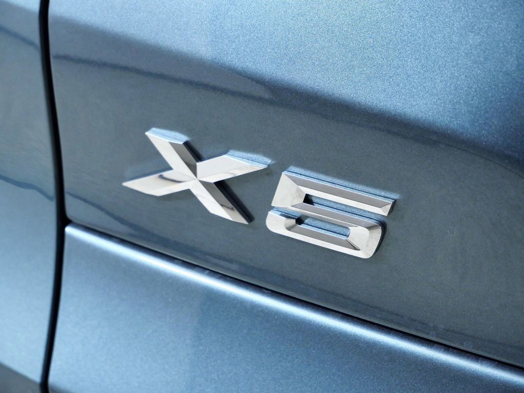 Thumbnail: 2026 BMW X5 - 14