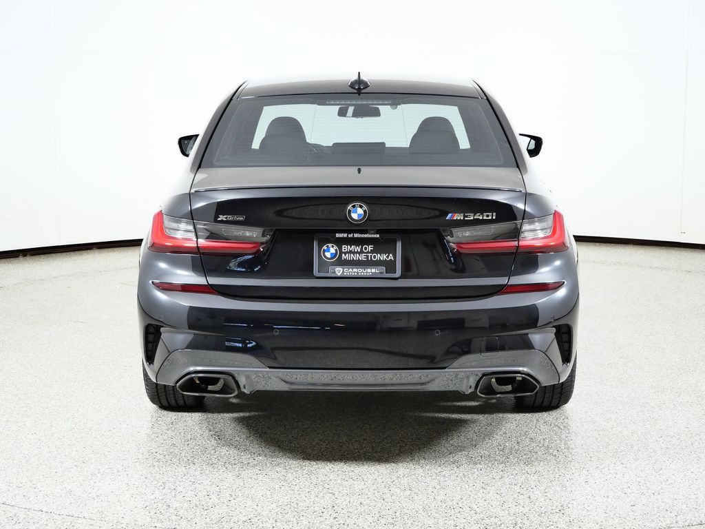 Thumbnail: 2021 BMW 3 Series - 11