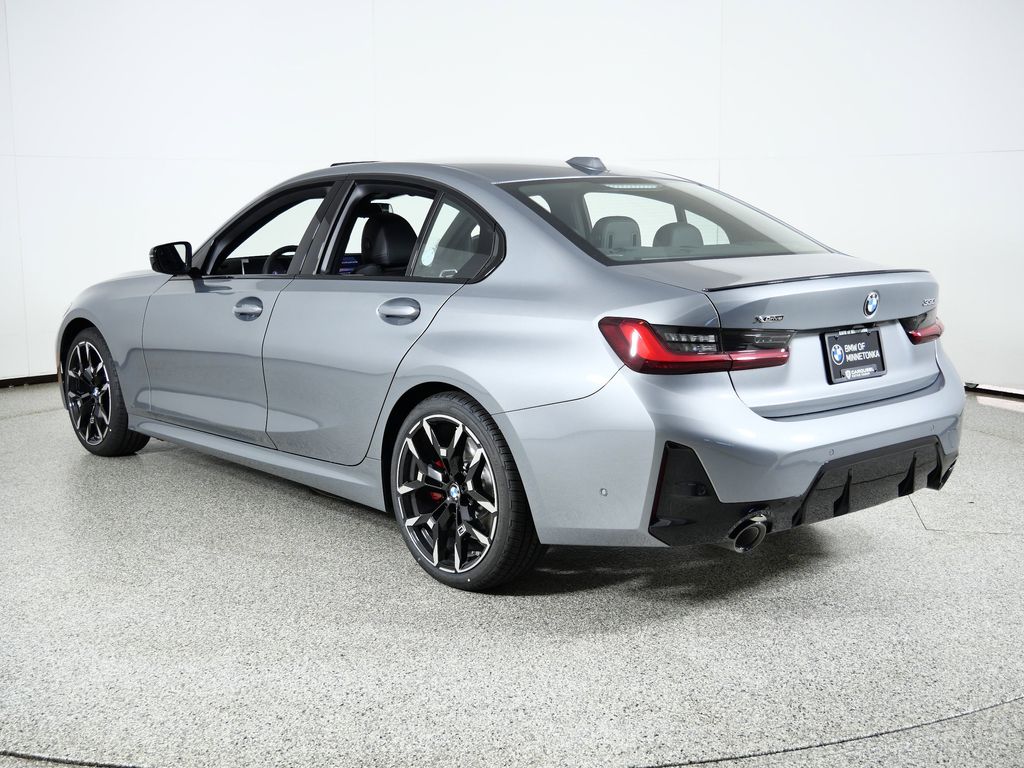 Thumbnail: 2026 BMW 3 Series - 14