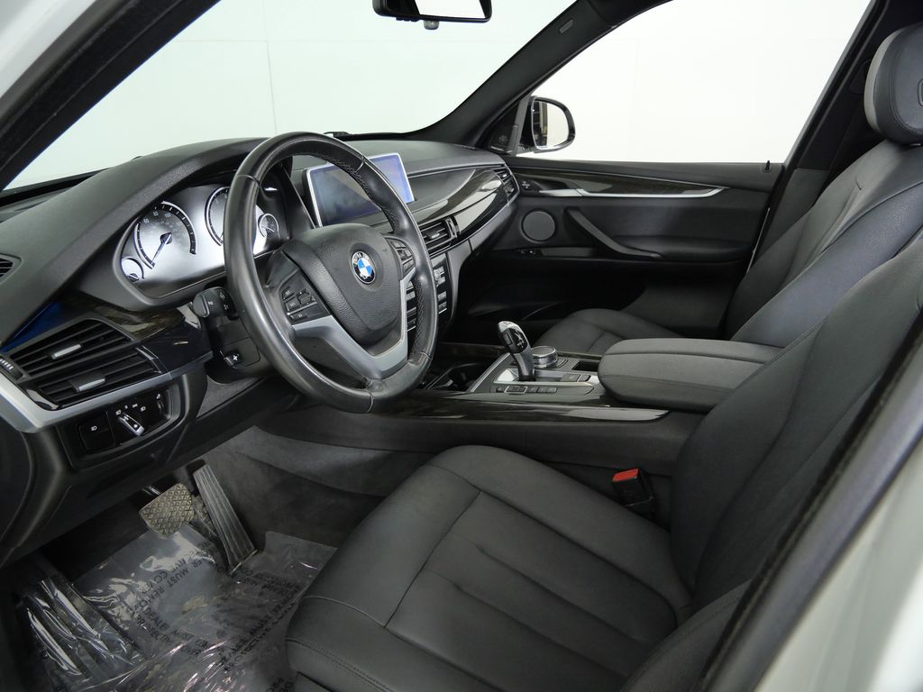 Thumbnail: 2017 BMW X5 - 34