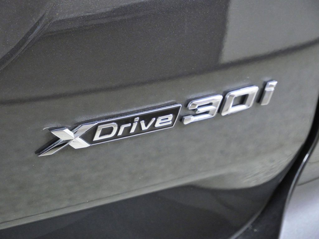 Thumbnail: 2024 BMW X3 - 15