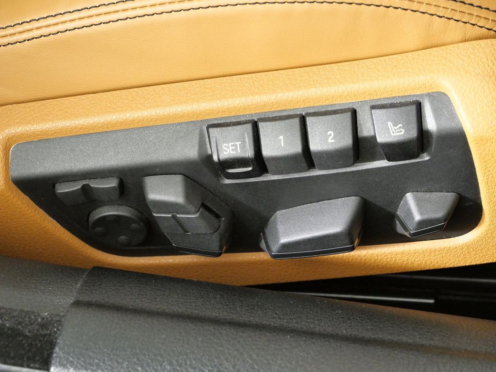 Thumbnail: 2018 BMW 6 Series - 24