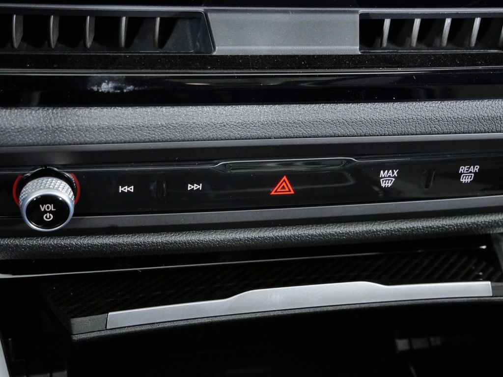 Thumbnail: 2026 BMW M4 - 45