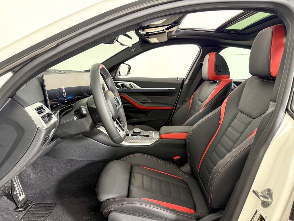 Thumbnail: 2025 BMW i4 - 35