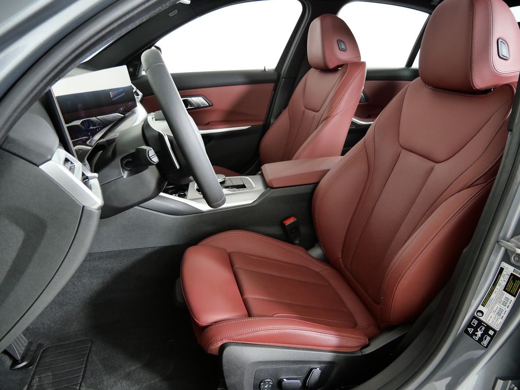 Thumbnail: 2025 BMW 3 Series - 39