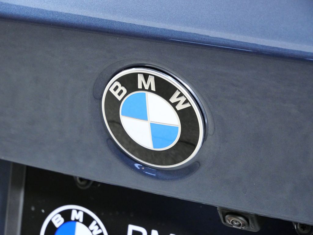 Thumbnail: 2026 BMW 3 Series - 11