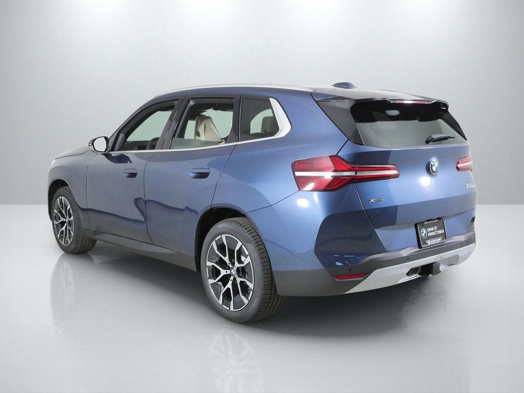 Thumbnail: 2026 BMW X3 - 14