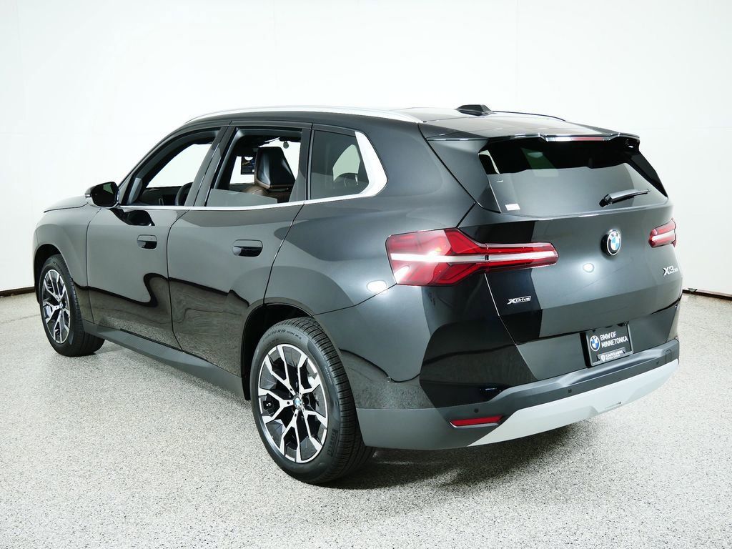 Thumbnail: 2026 BMW X3 - 15