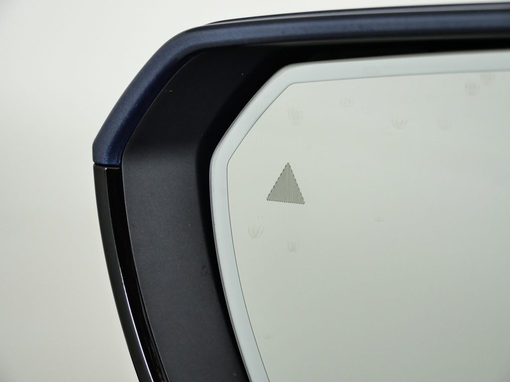 Thumbnail: 2026 BMW iX - 37