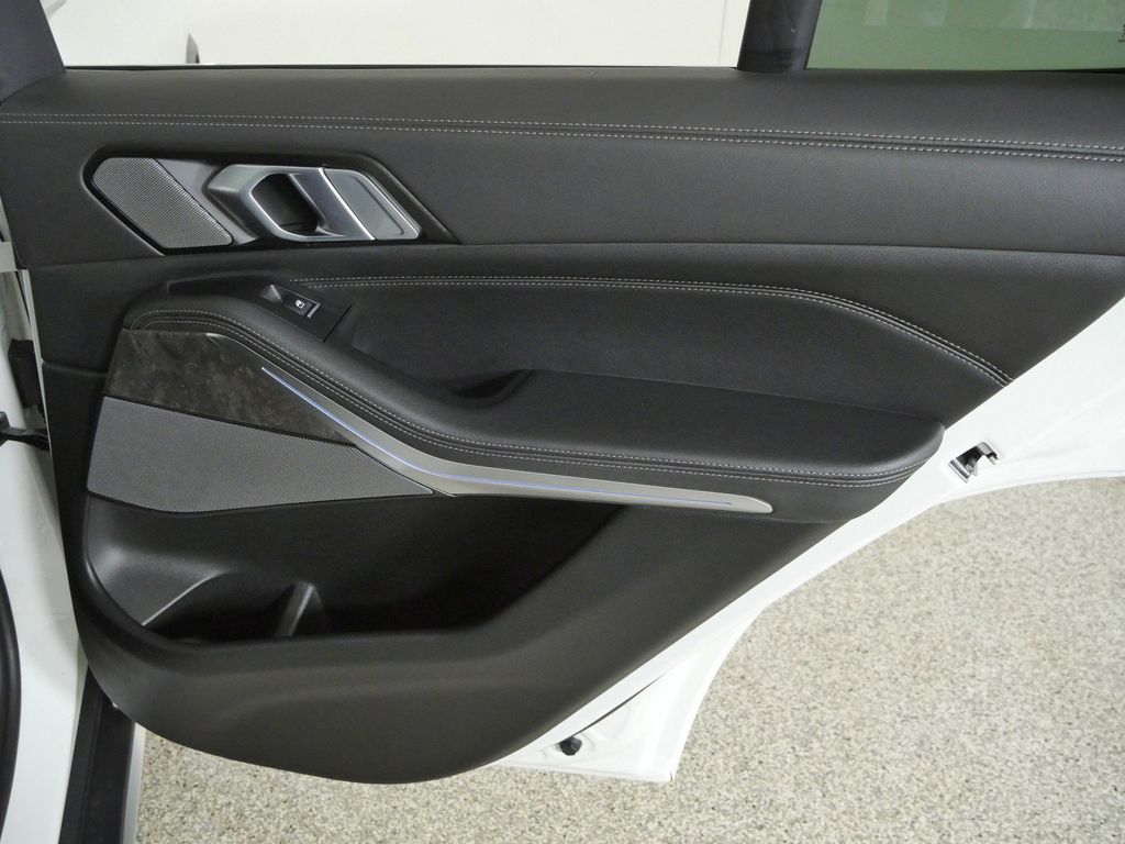 Thumbnail: 2026 BMW X5 - 25