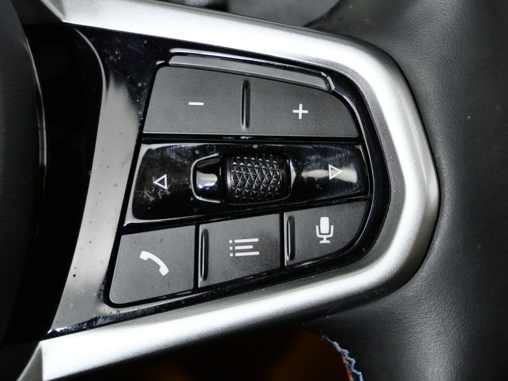 Thumbnail: 2025 BMW i4 - 46