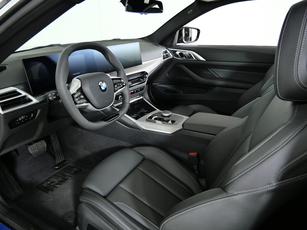 Thumbnail: 2025 BMW 4 Series - 29