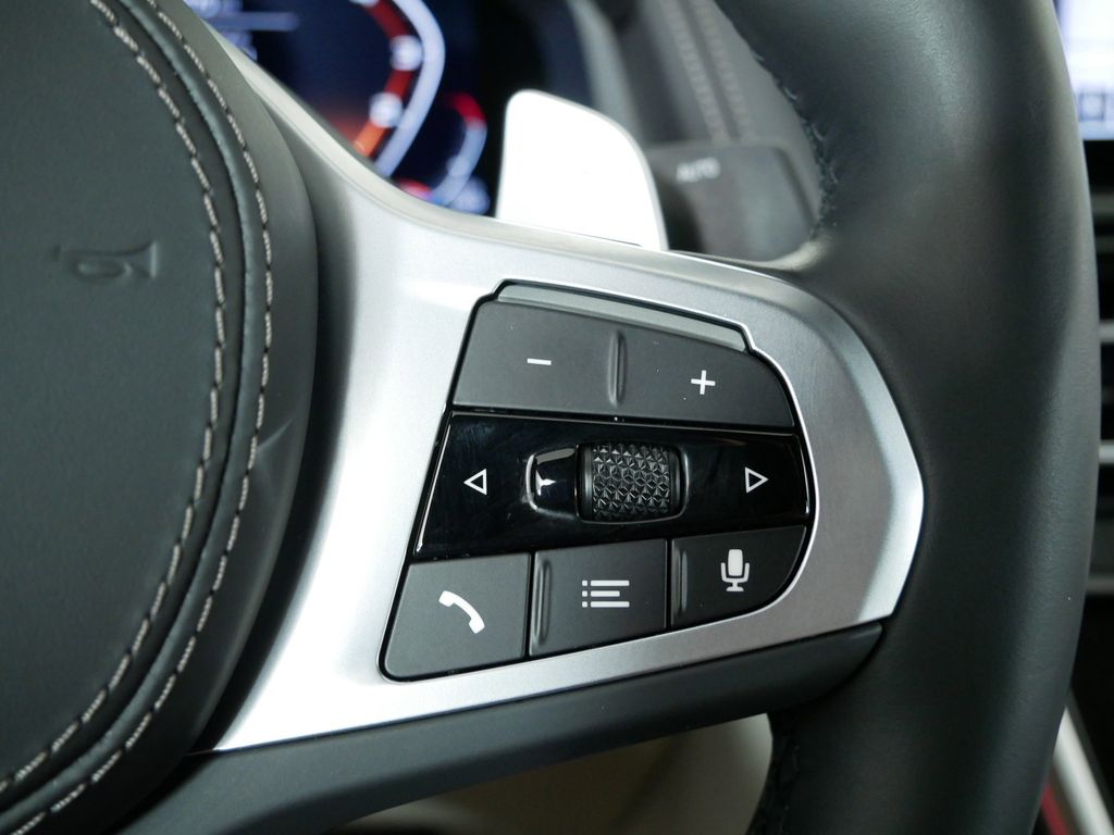 2022 BMW 8 Series M850i xDrive 41