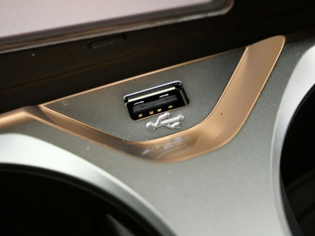 Thumbnail: 2026 BMW 8 Series - 49