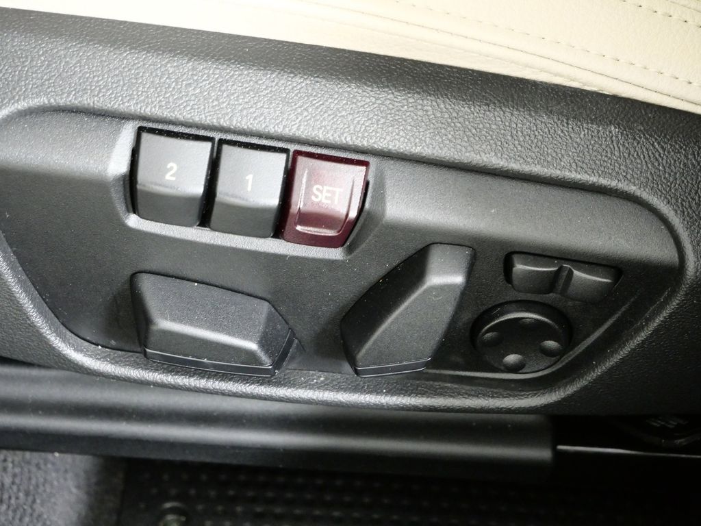 Thumbnail: 2020 BMW X2 - 38