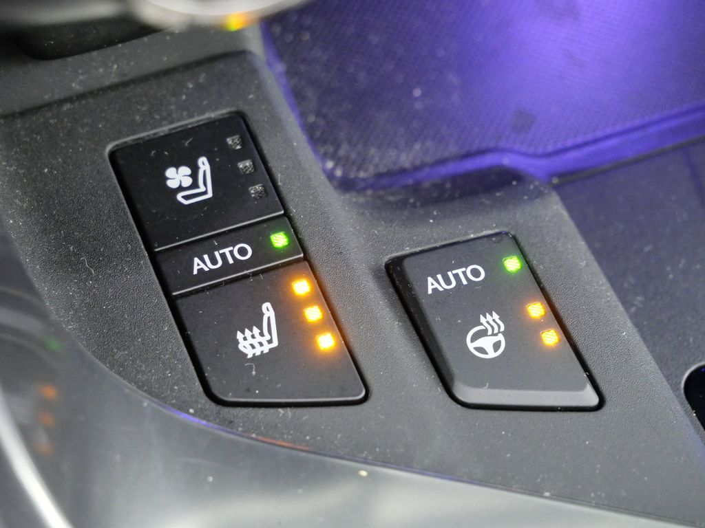 Thumbnail: 2024 Lexus LX - 48