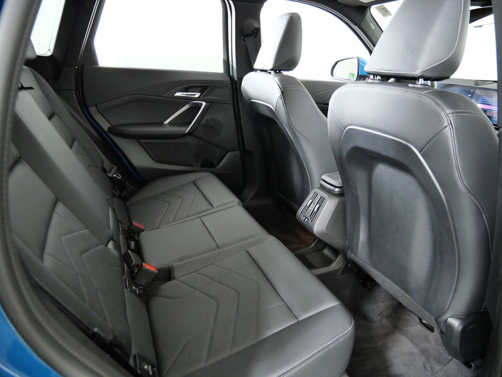 Thumbnail: 2025 BMW X1 - 29