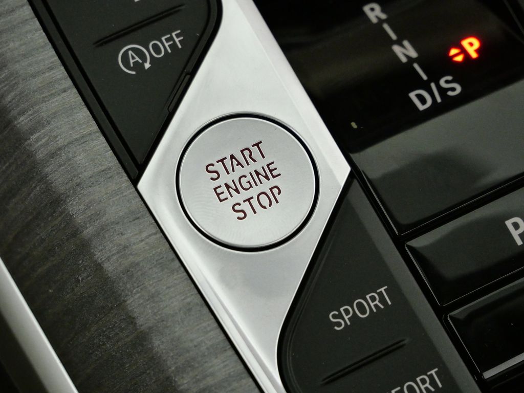 Thumbnail: 2026 BMW 3 Series - 45