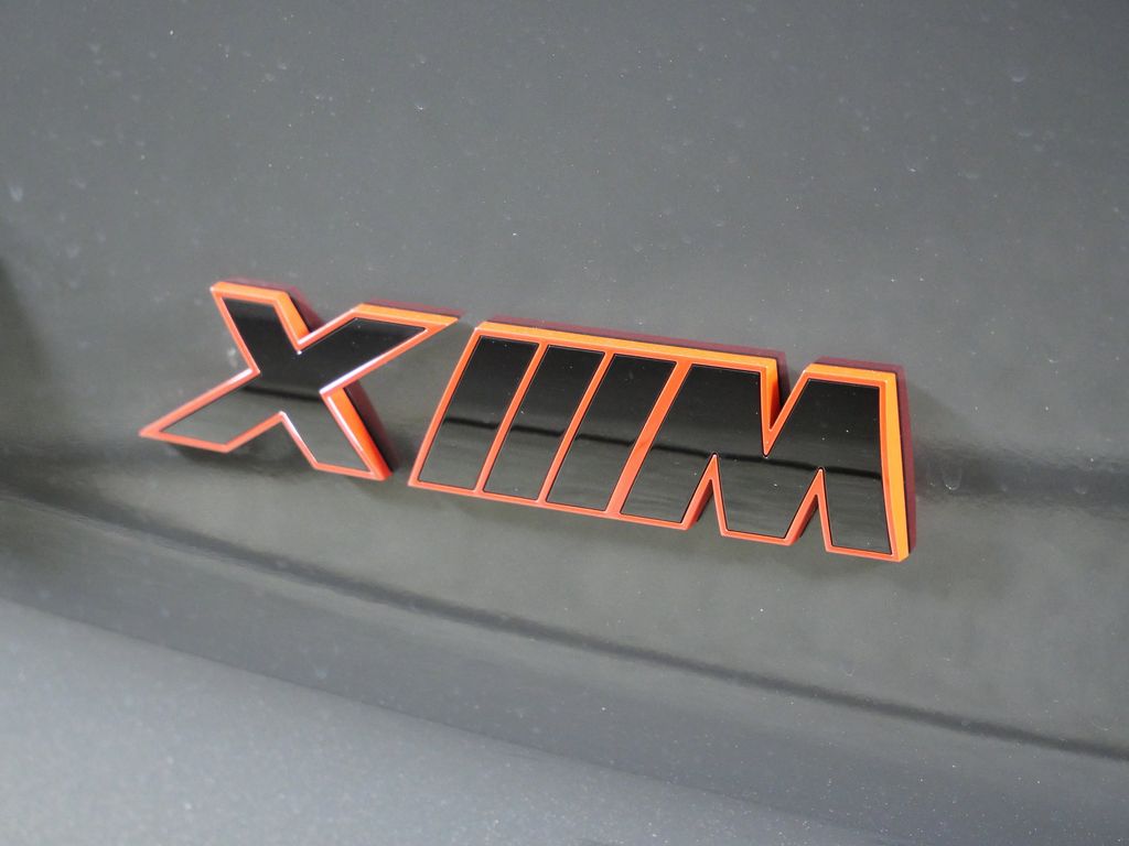 Thumbnail: 2026 BMW XM - 12