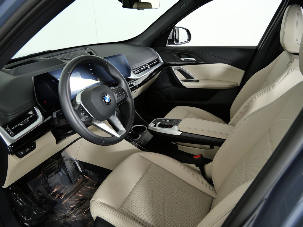 Thumbnail: 2024 BMW X1 - 36