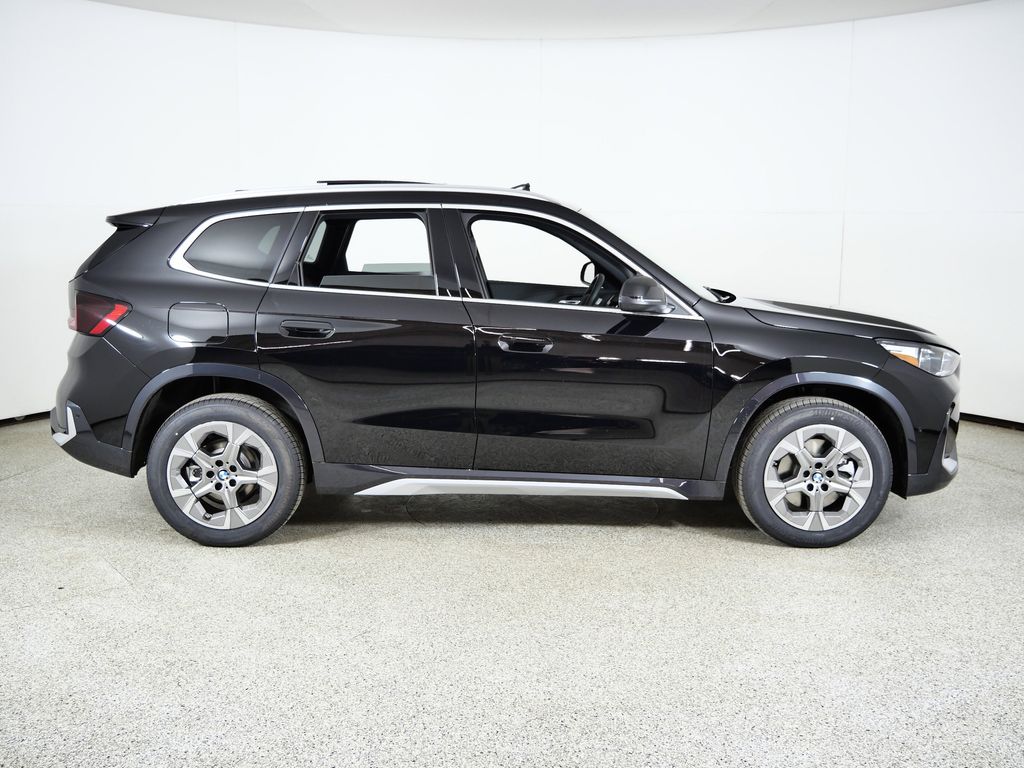 Thumbnail: 2026 BMW X1 - 8