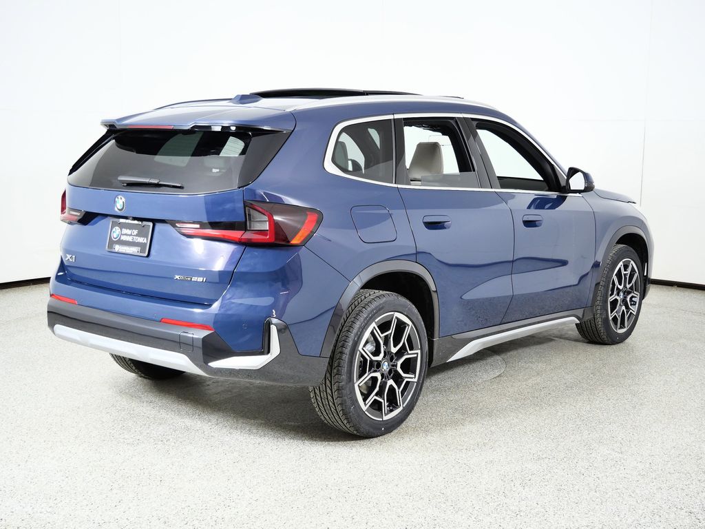 Thumbnail: 2026 BMW X1 - 9