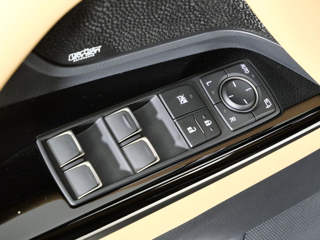 Thumbnail: 2025 Lexus LX - 35