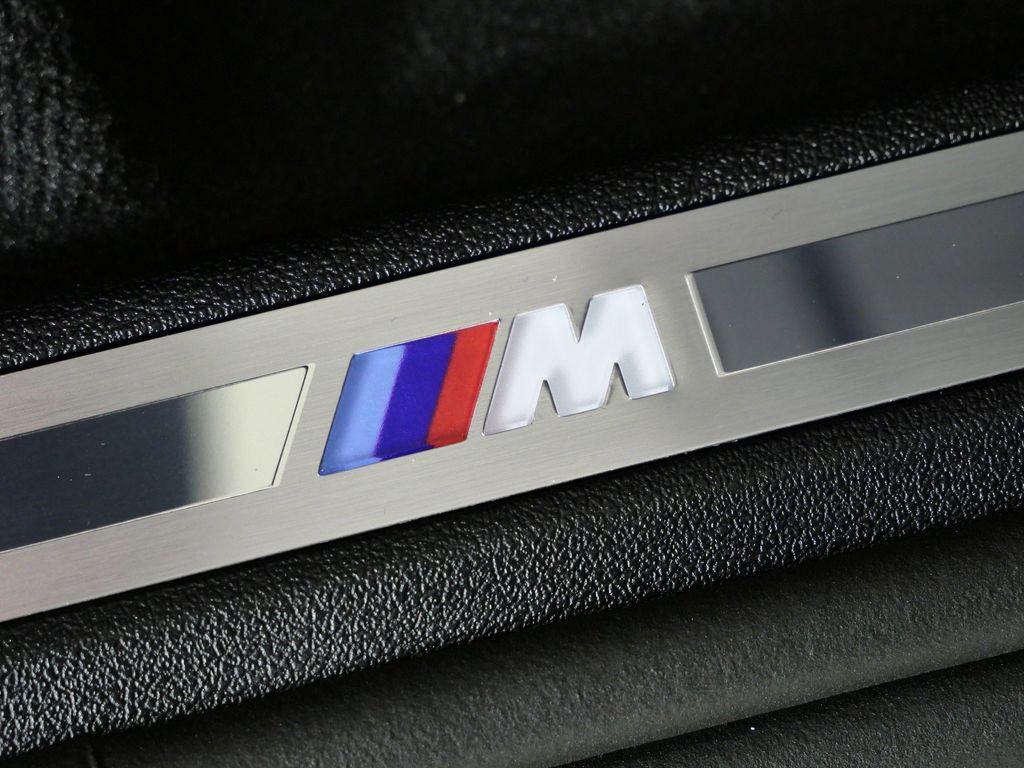 Thumbnail: 2026 BMW X5 - 23