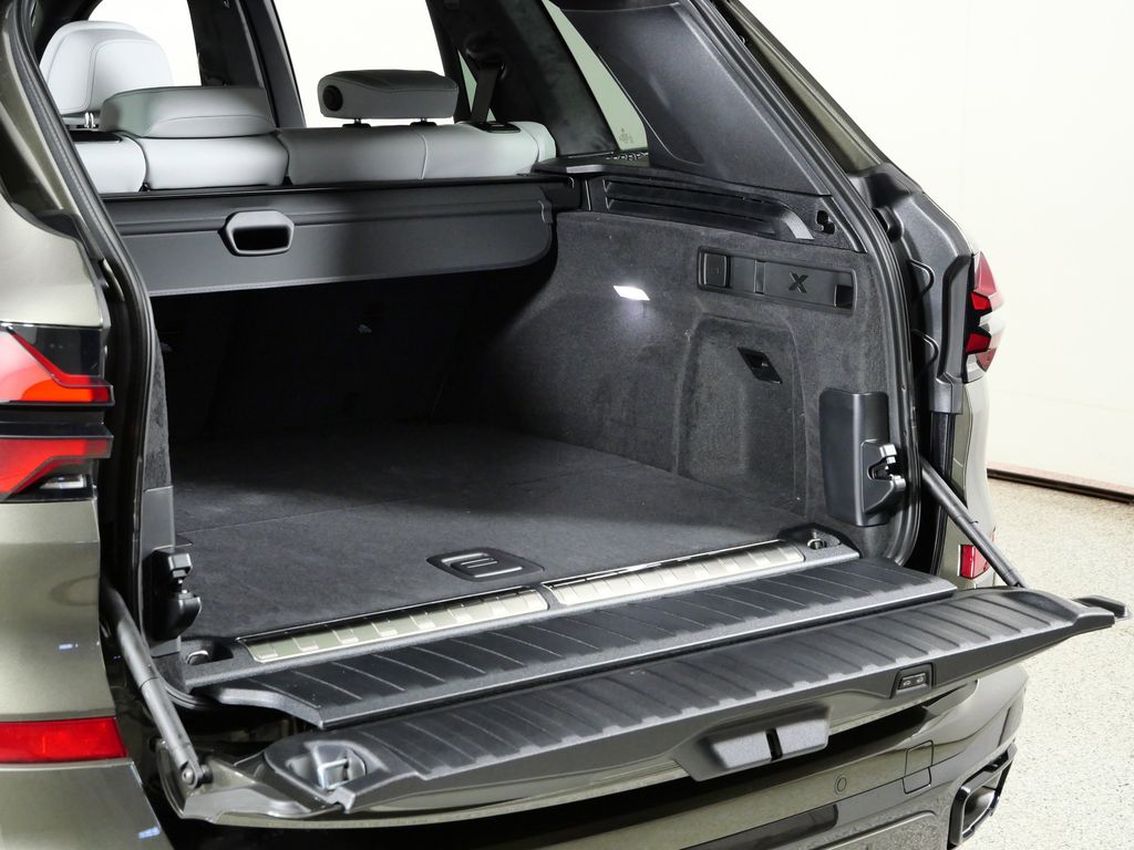 Thumbnail: 2026 BMW X5 - 29