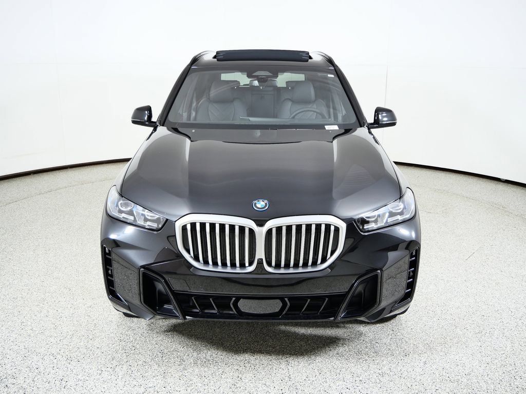Thumbnail: 2026 BMW X5 - 18
