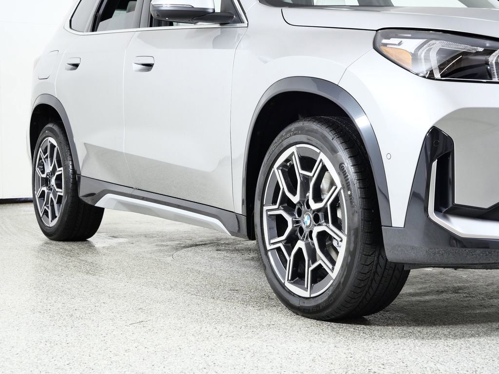 Thumbnail: 2026 BMW X1 - 8