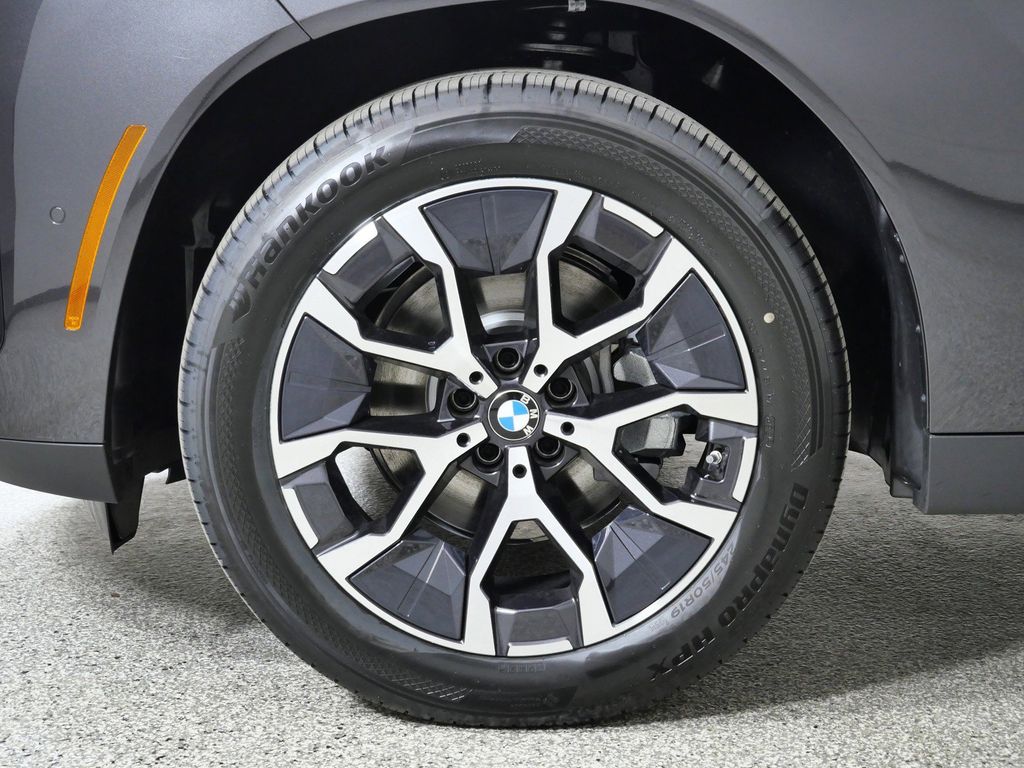 Thumbnail: 2026 BMW X3 - 17