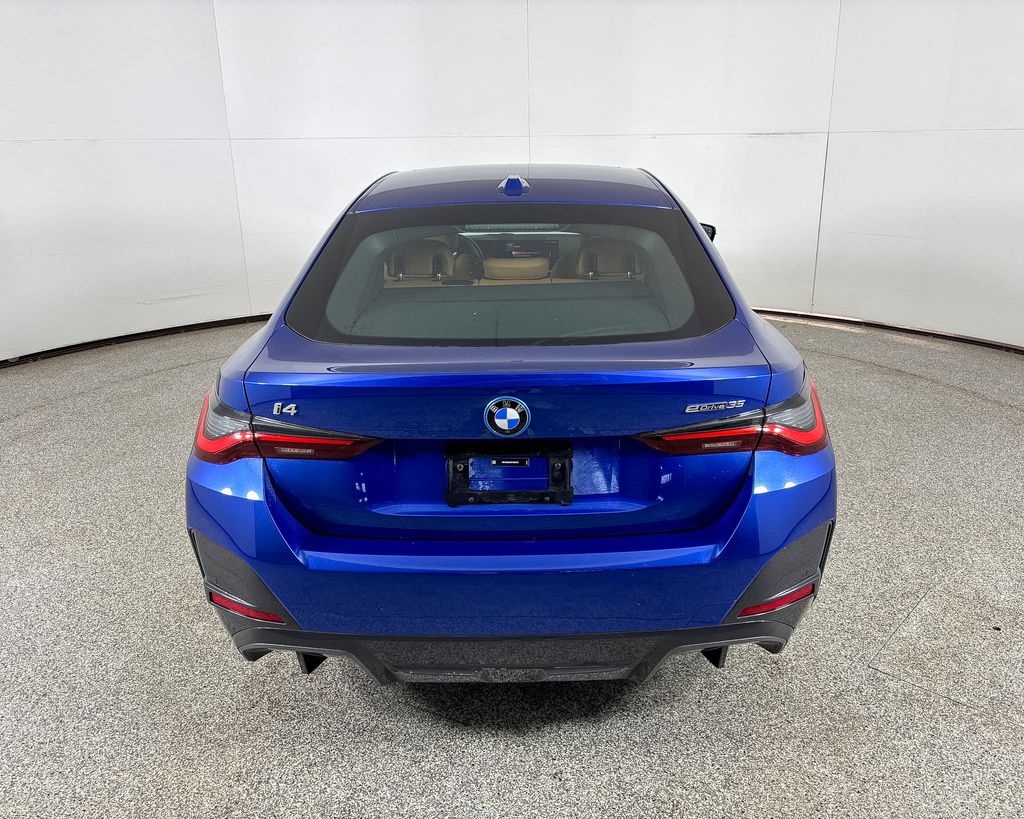 Thumbnail: 2024 BMW i4 - 8