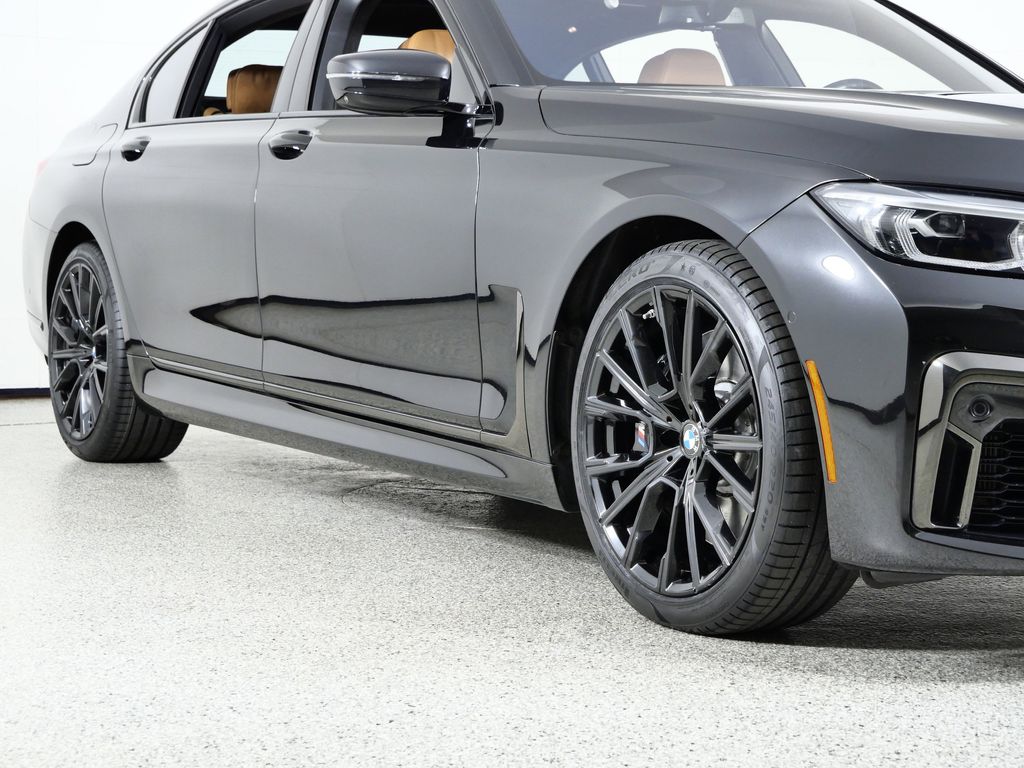 Thumbnail: 2022 BMW 7 Series - 8