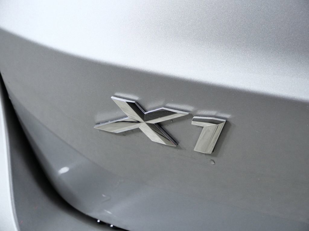 Thumbnail: 2026 BMW X1 - 15