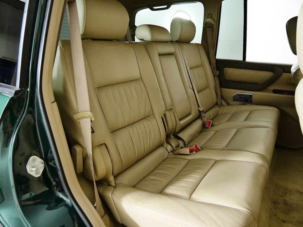 Thumbnail: 2004 Toyota Land Cruiser - 23